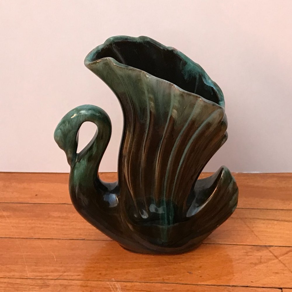 Blue Mountain Pottery Black Green Swan Vase Glaze